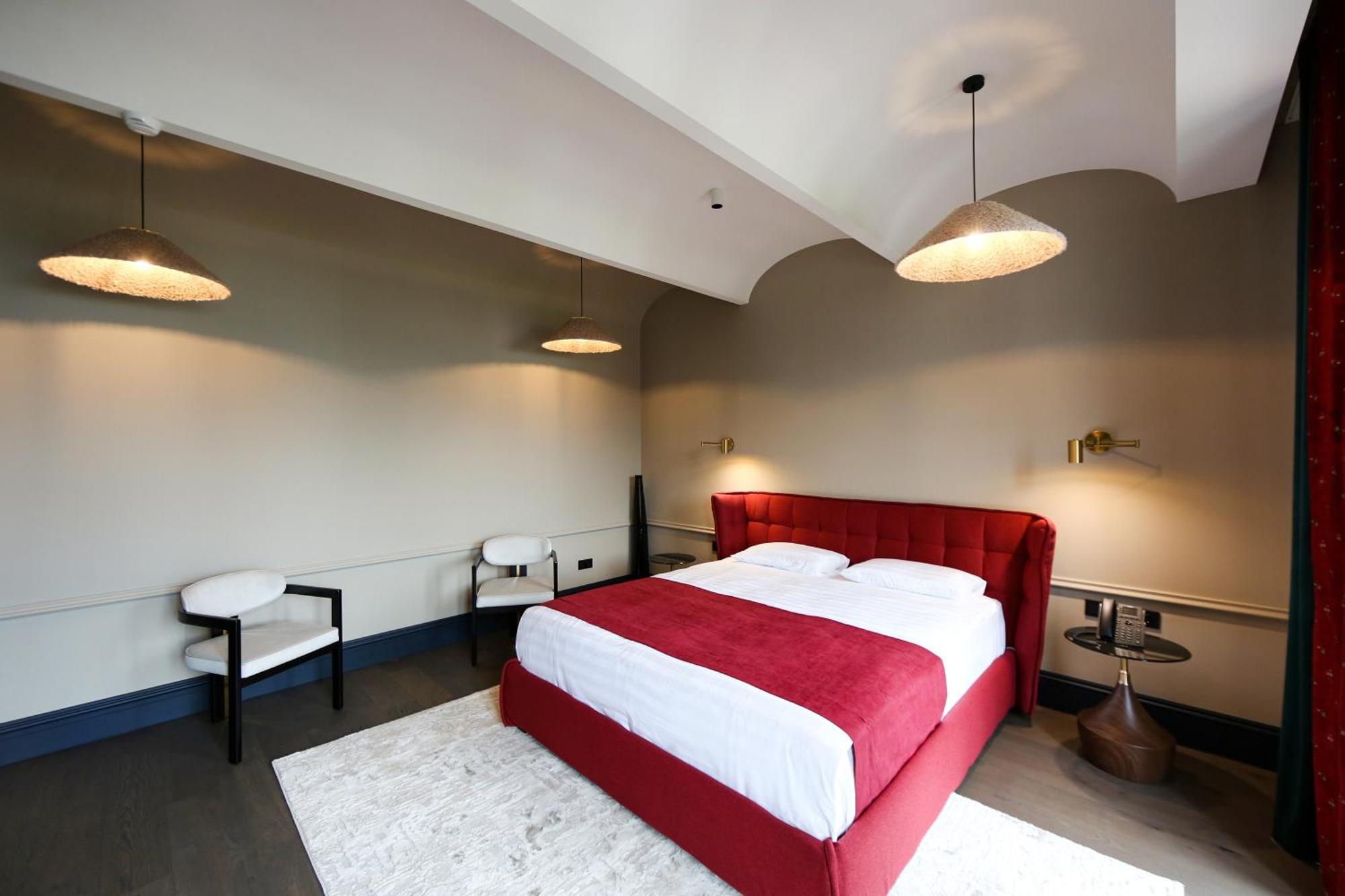 באטומי Hotel Retro מראה חיצוני תמונה